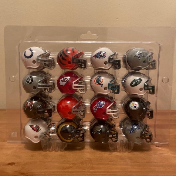 NFL Toys 20 Nfl Football 32 Team Mini Helmet Standings Tracker Display Set Poshmark